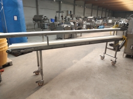 Mobile double belt conveyor